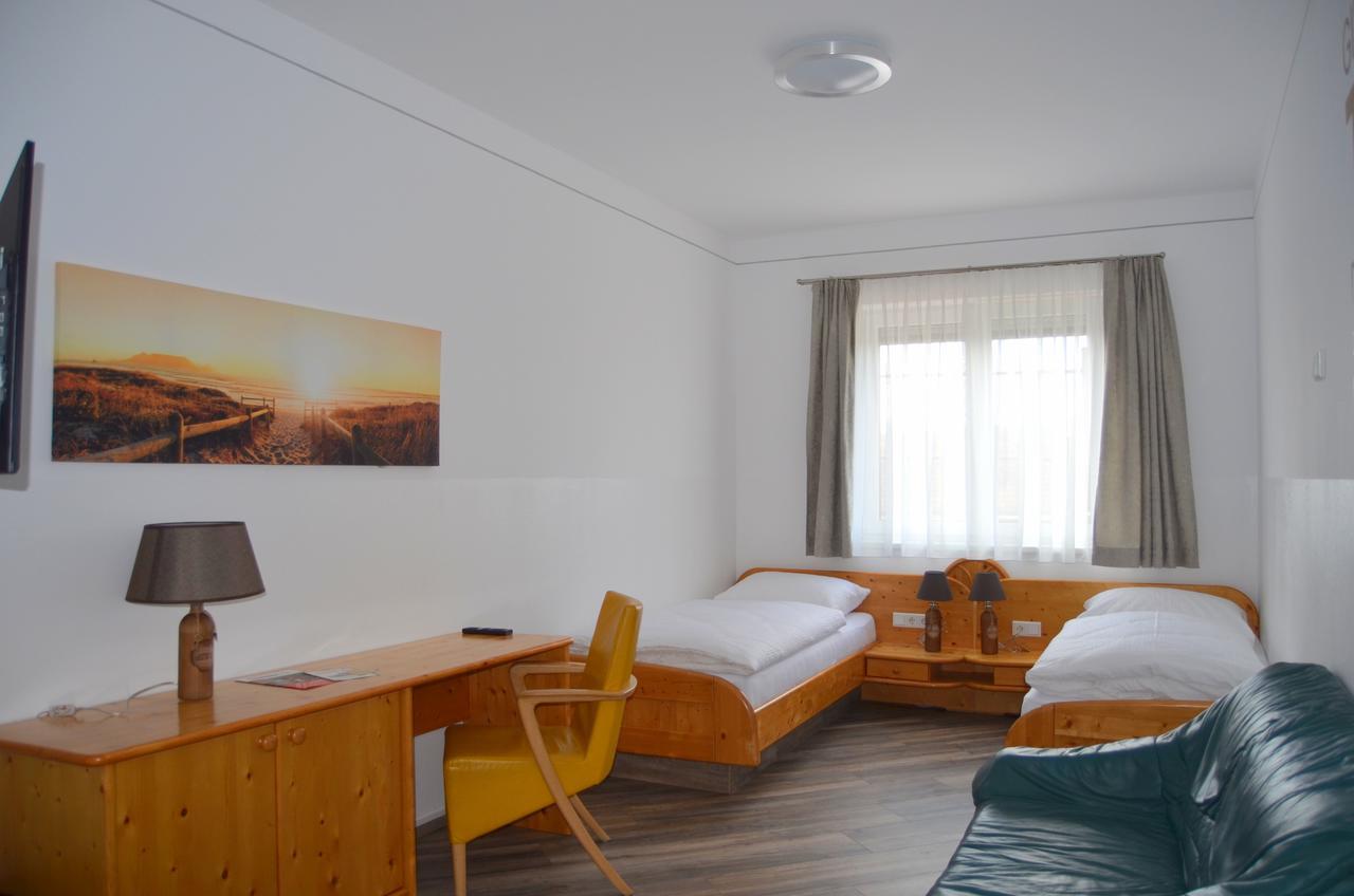 Pension Zum Strell Hollabrunn Luaran gambar