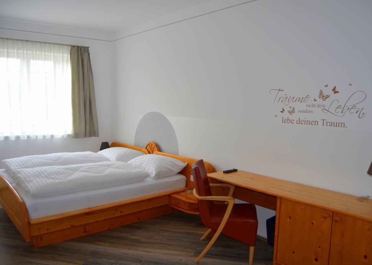 Pension Zum Strell Hollabrunn Luaran gambar